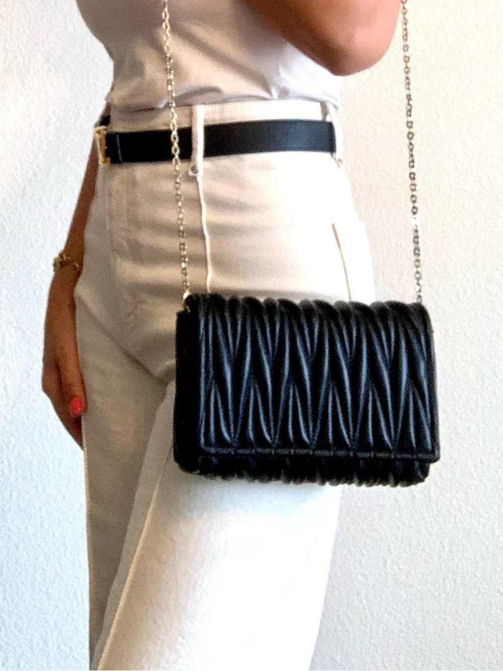 Black Quilted cross body - Picture 6 of 6